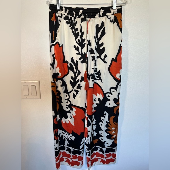 Rachel Zoe Silky Boho Wide Leg Pants Size Medium Bold Floral Leaf Print - Picture 1 of 7